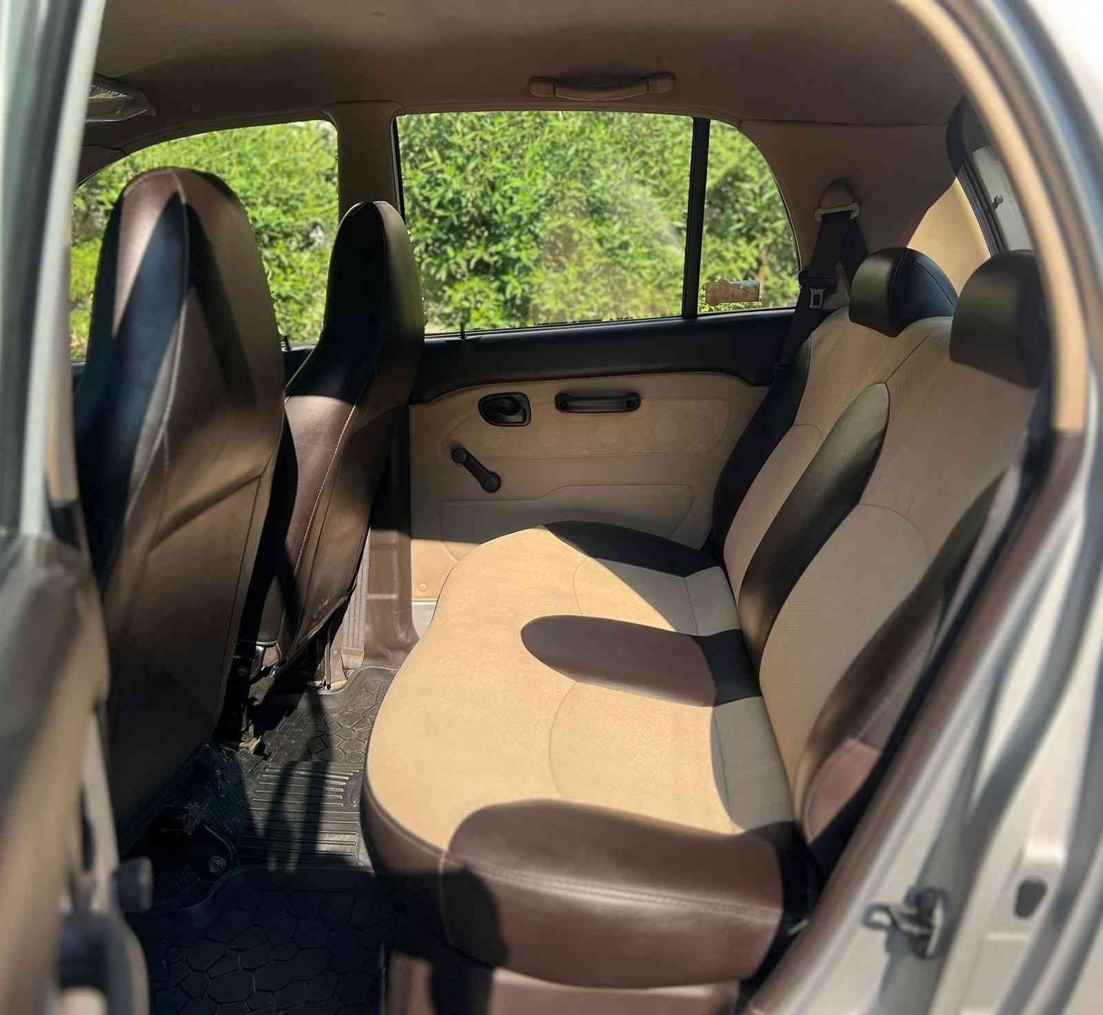 Hyundai Santro Xing GLS - Image 3