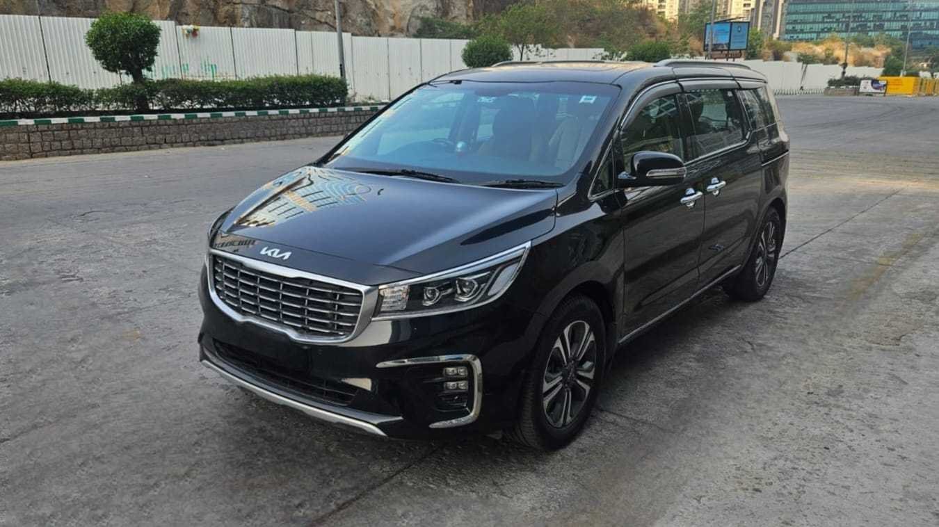Kia Carnival Limousine+ Diesel Automatic