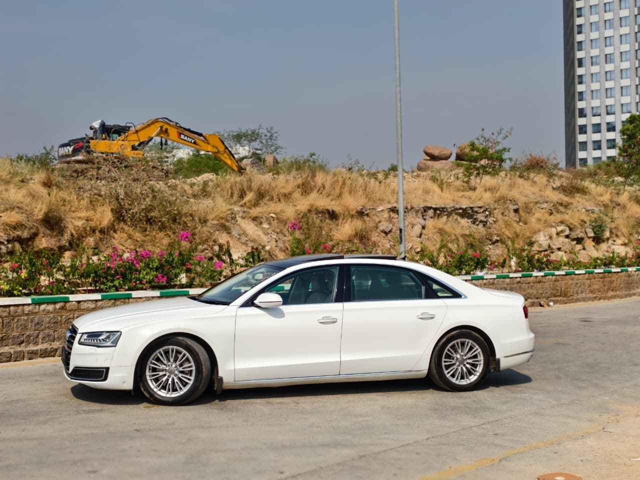 Audi A8L Business Class