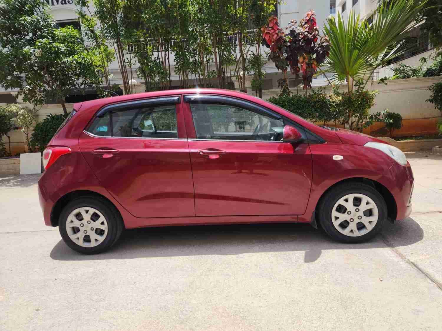 Grand i10 Sportz Diesel Manual - Image 2