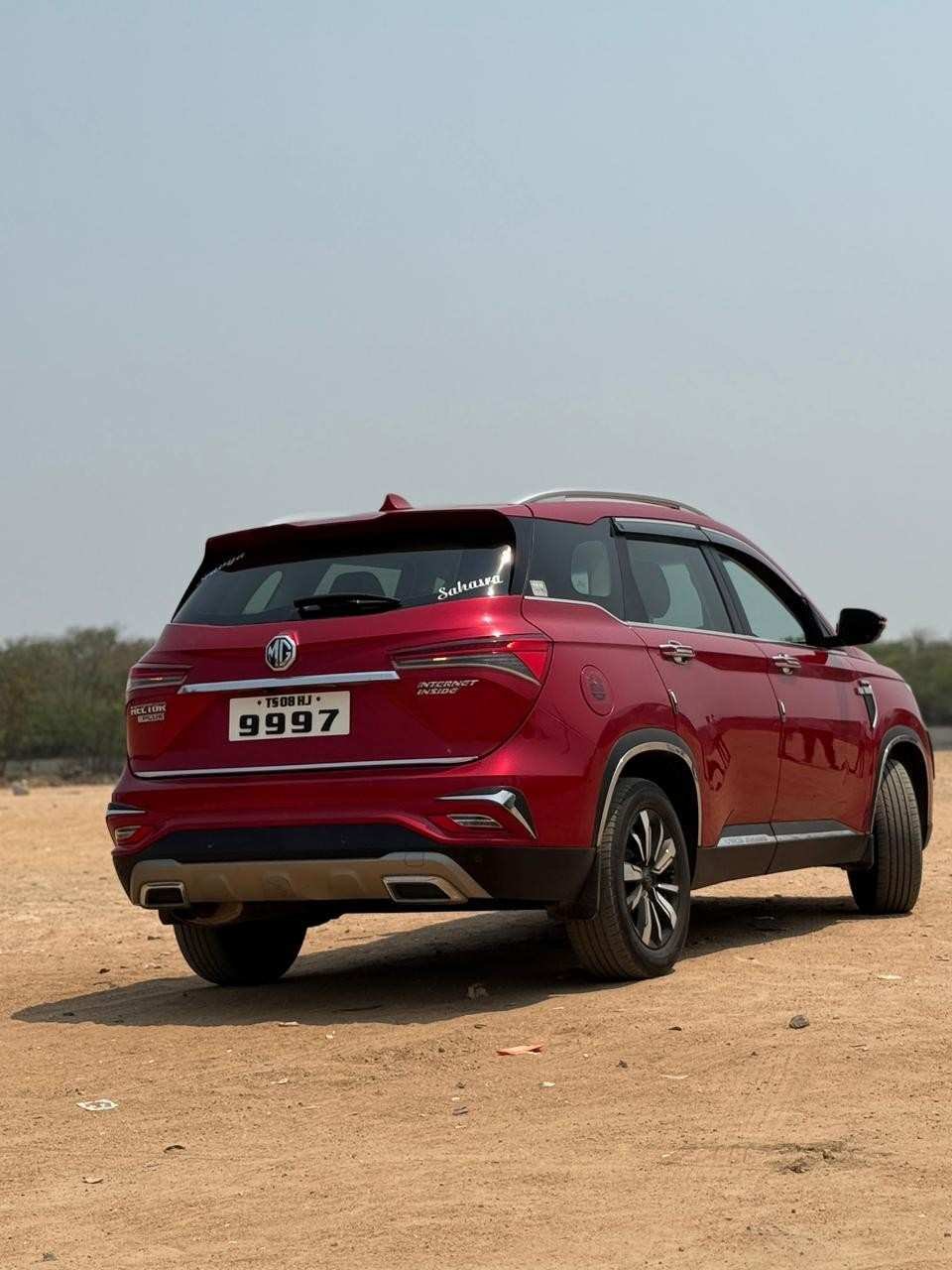 MG HECTOR PLUS - Image 4
