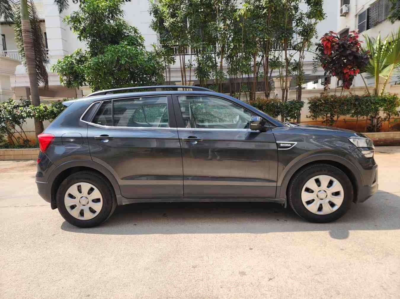 Skoda Kushaq Active Petrol Manual - Image 7