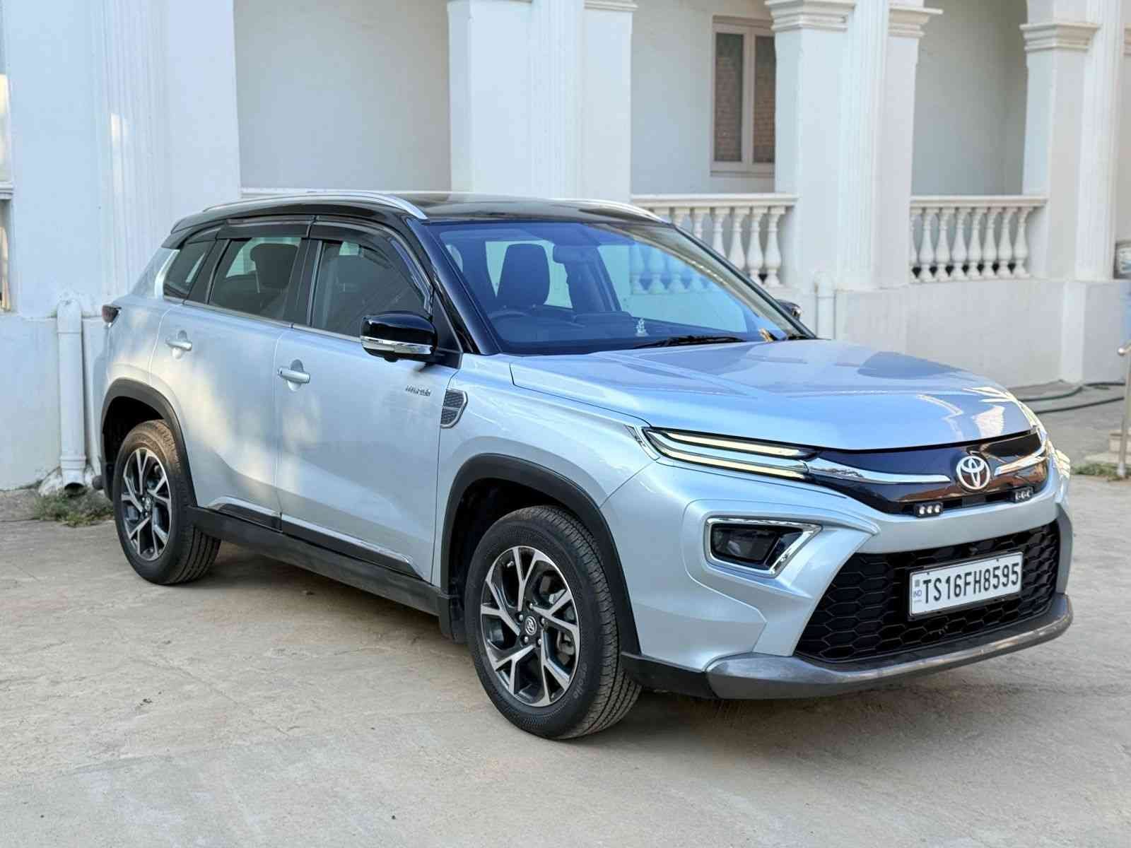 Toyota Hyryder V Hybrid
