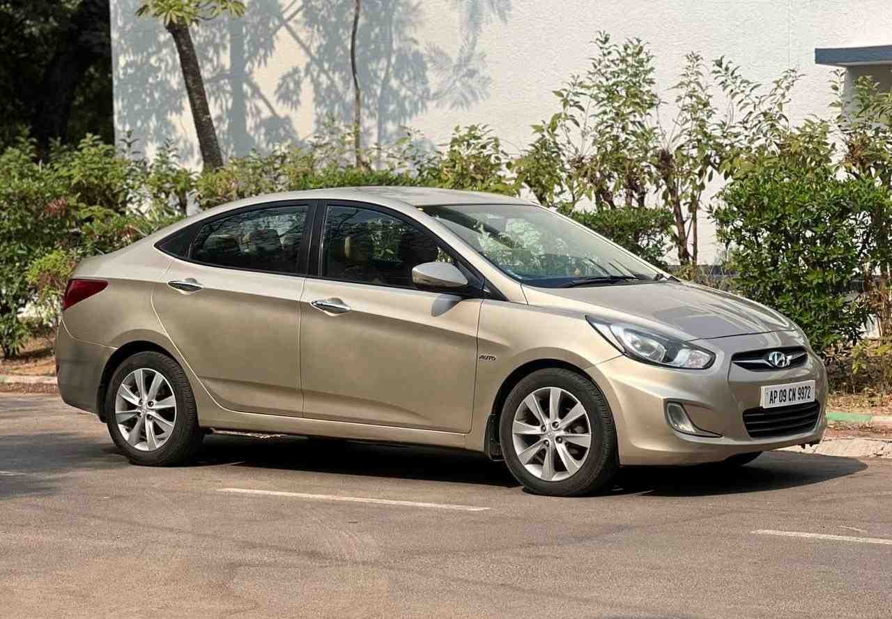 Hyundai Verna SX+ Diesel Automatic