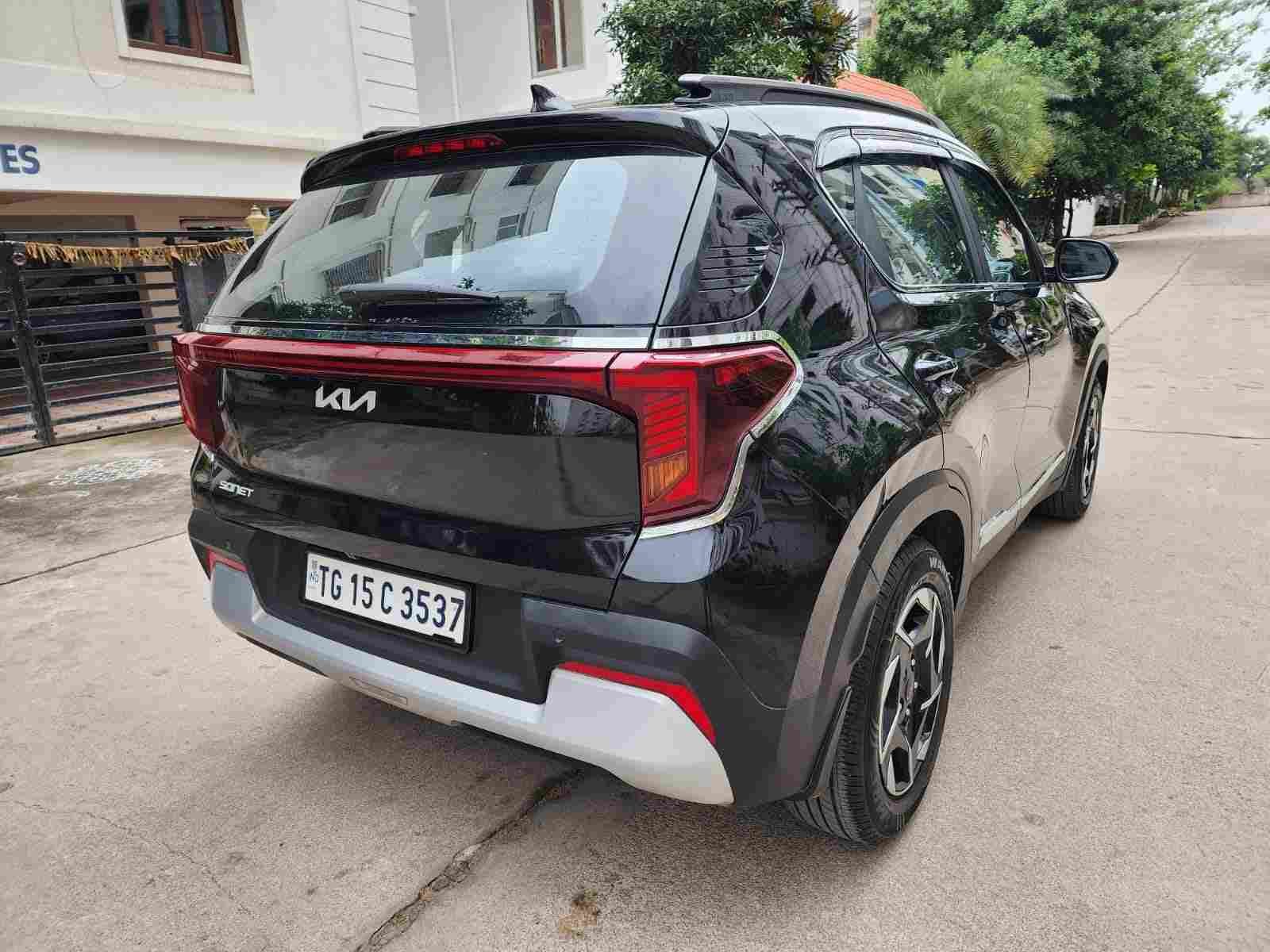 Kia Sonet HTX Petrol 2025 - Image 8