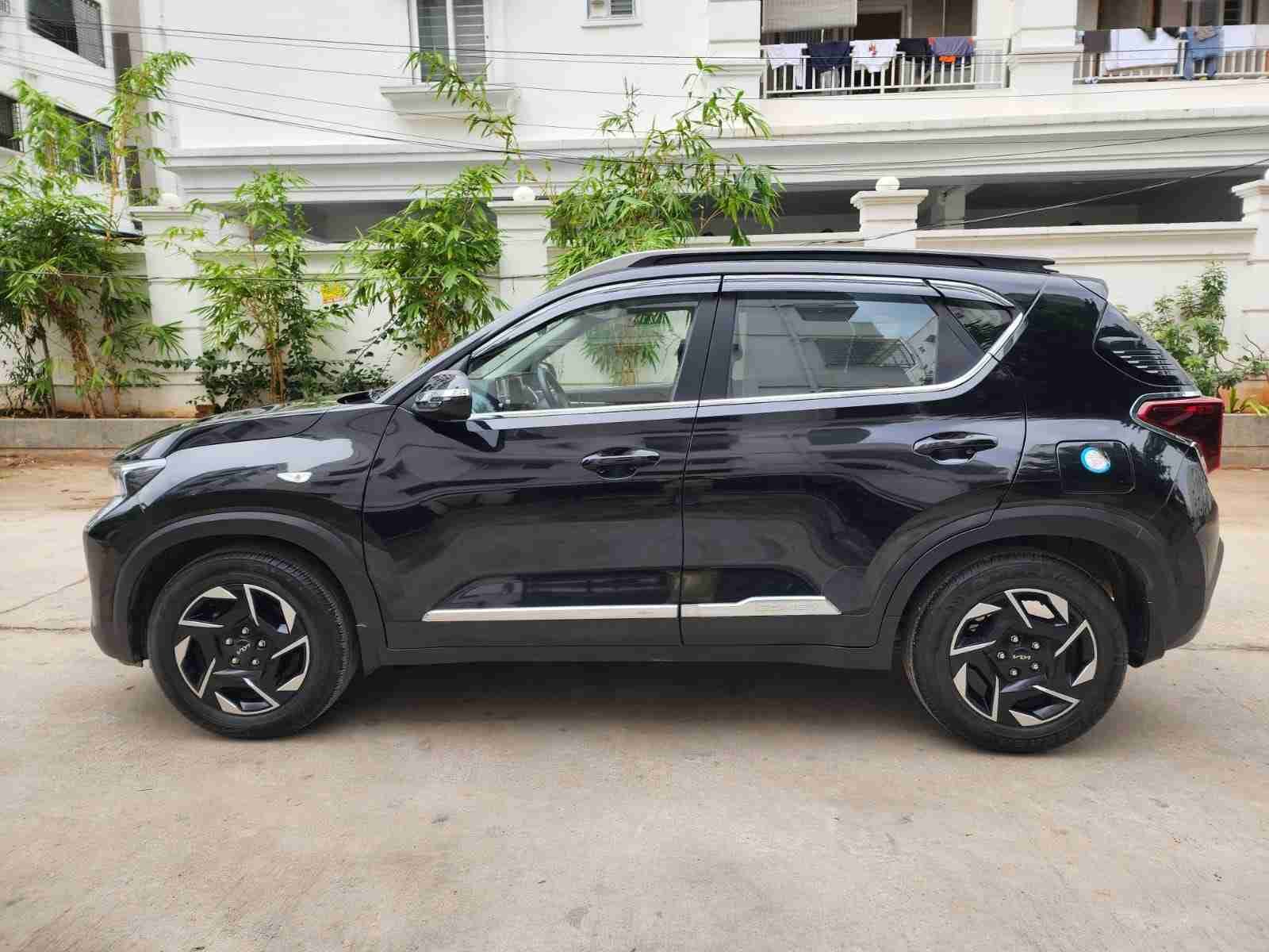 Kia Sonet HTX Petrol 2025 - Image 9