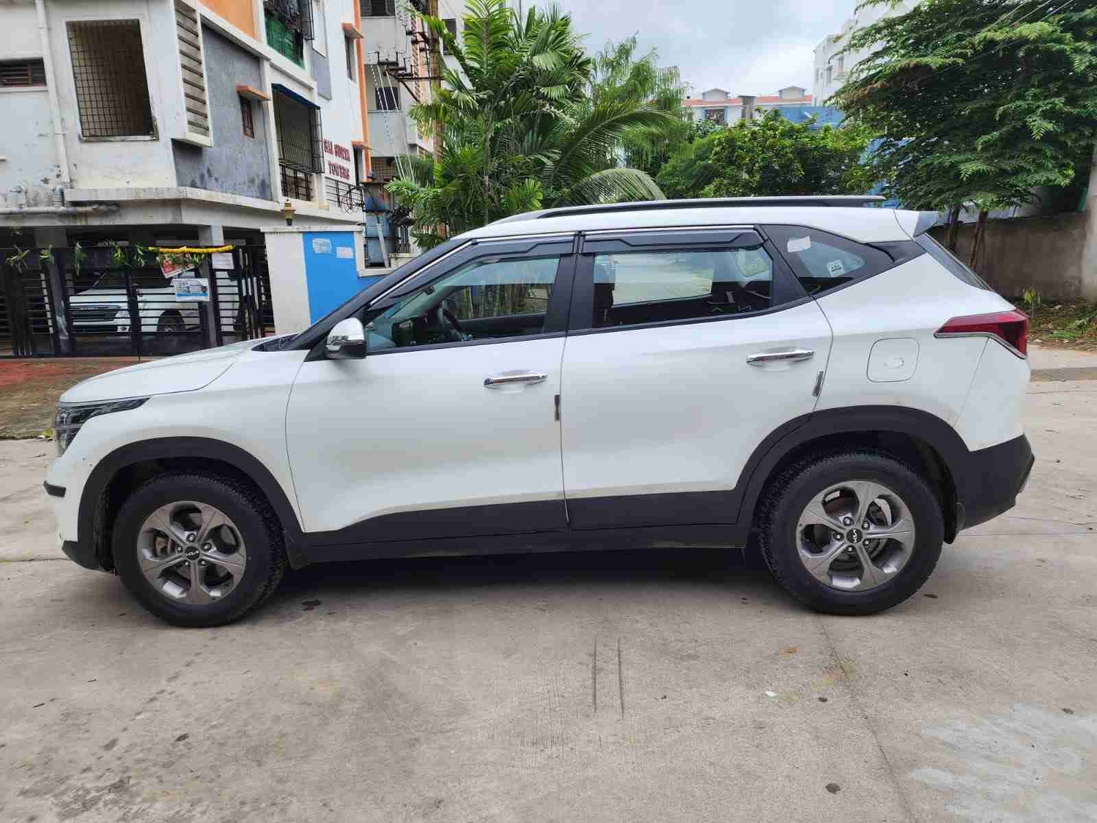 Kia Seltos HTK+ Petrol 2022 - Image 5