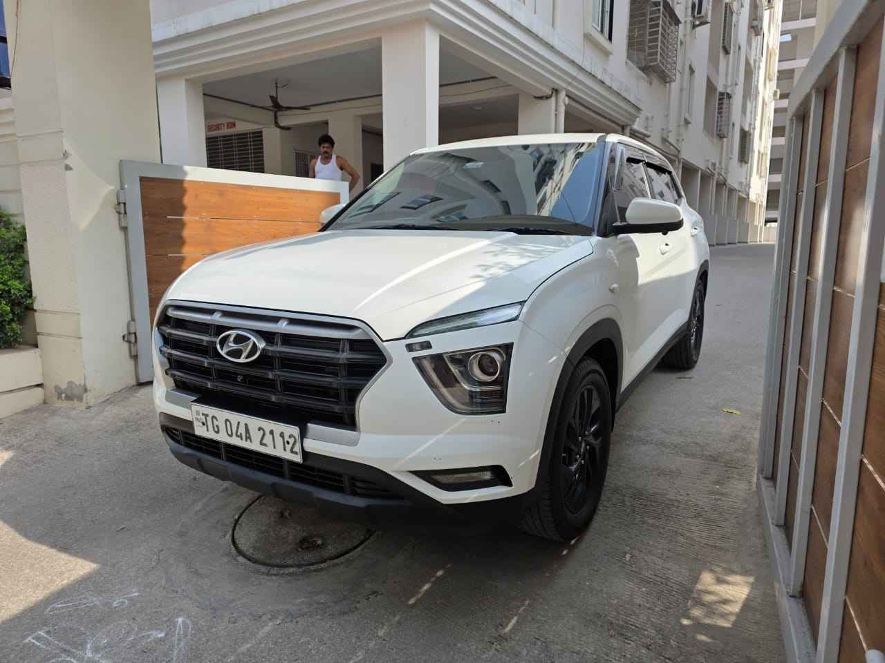 Creta Diesel Manual 2024 - Image 2