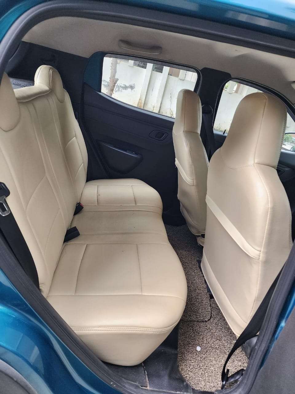 Renault Kwid RXT Petrol 2022 - Image 4