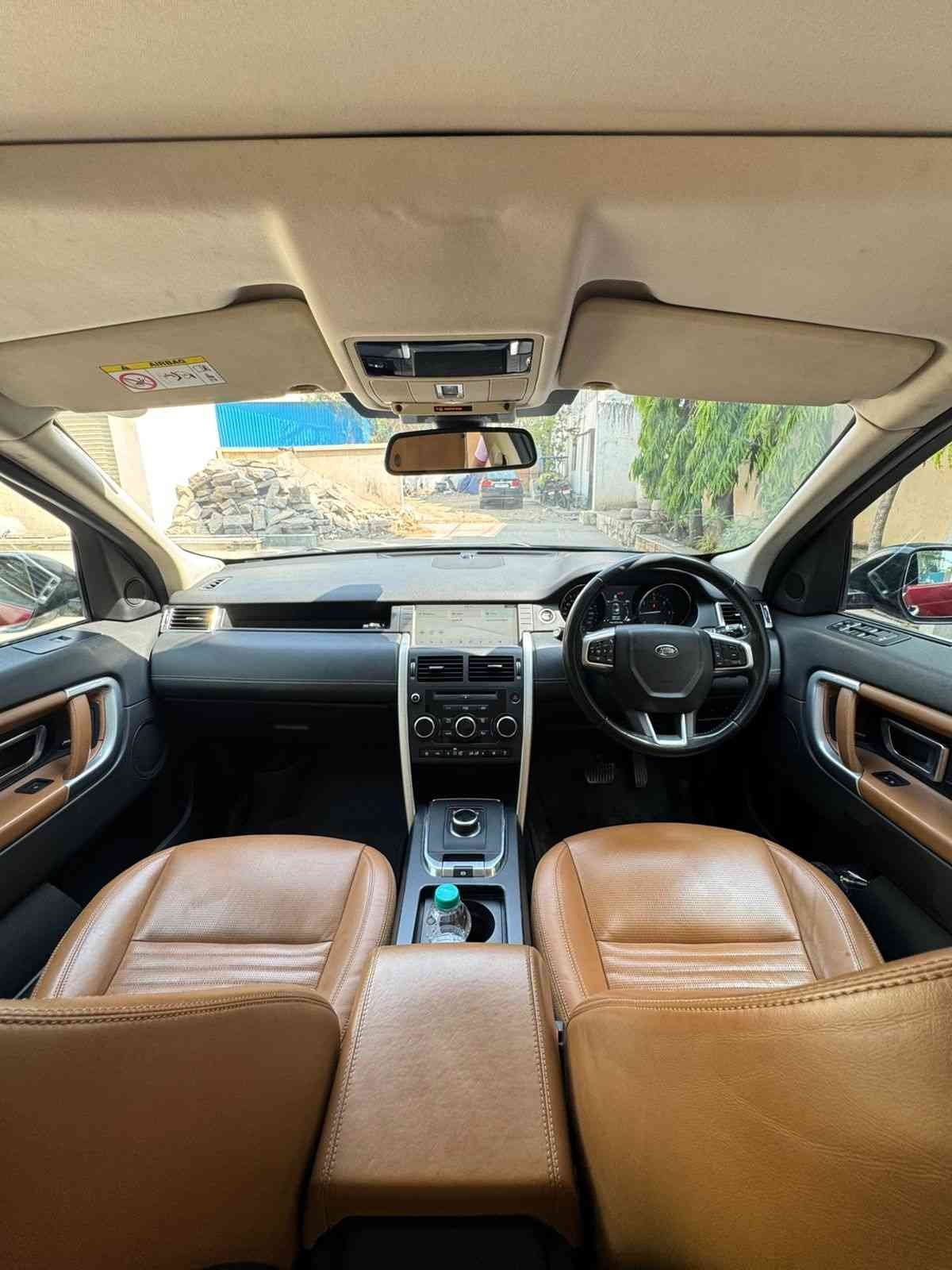 Range Rover Discovery Sport 2018 - Image 2