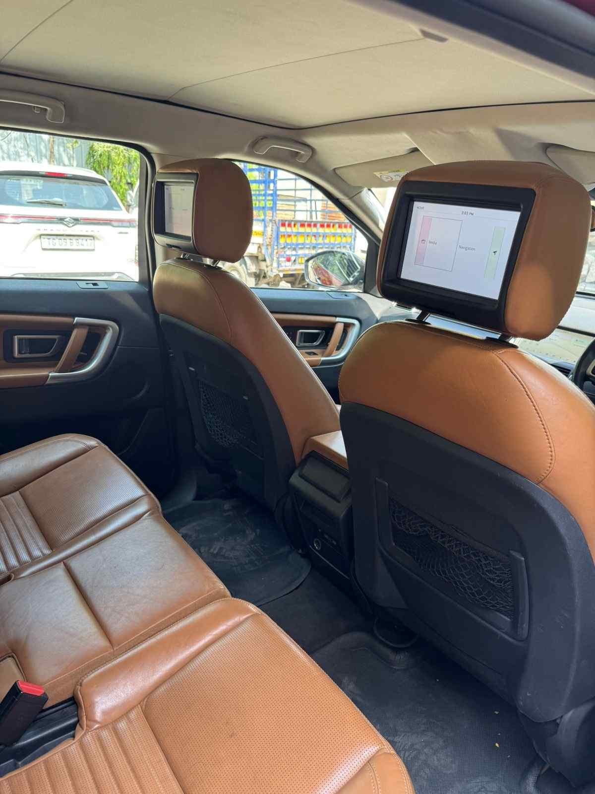 Range Rover Discovery Sport 2018 - Image 4