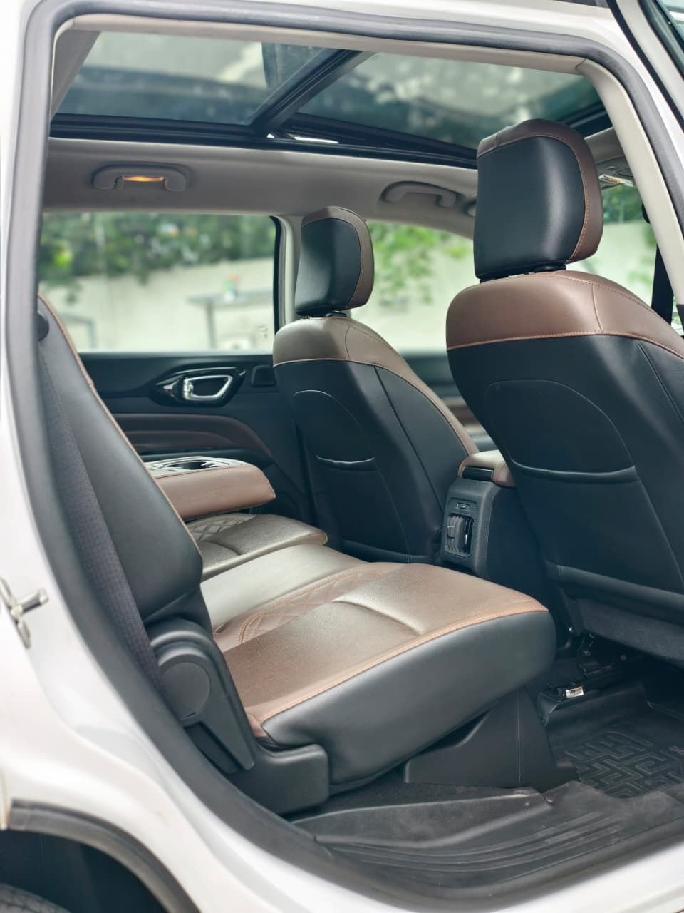 JEEP Meridian Limited Plus 2023 - Image 6